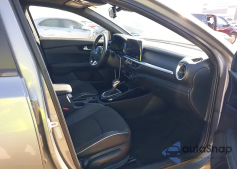 2024 Kia Forte Gt-Line из США, поврежденный, VIN 3KPF54AD4RE715291